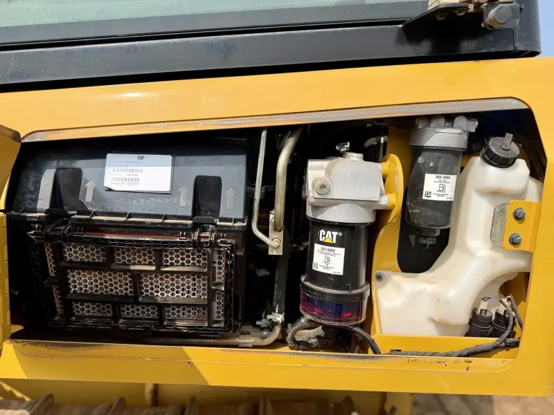 2021 Caterpillar D3 CAB Dozer photo 38