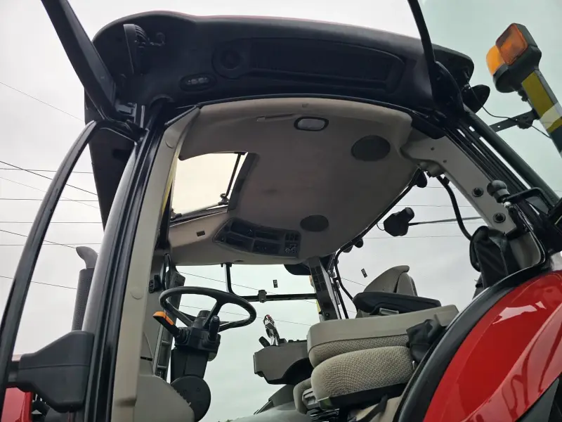 2022 Case IH Puma 200 Tractor – L107 Loader – AFS Connect photo 45