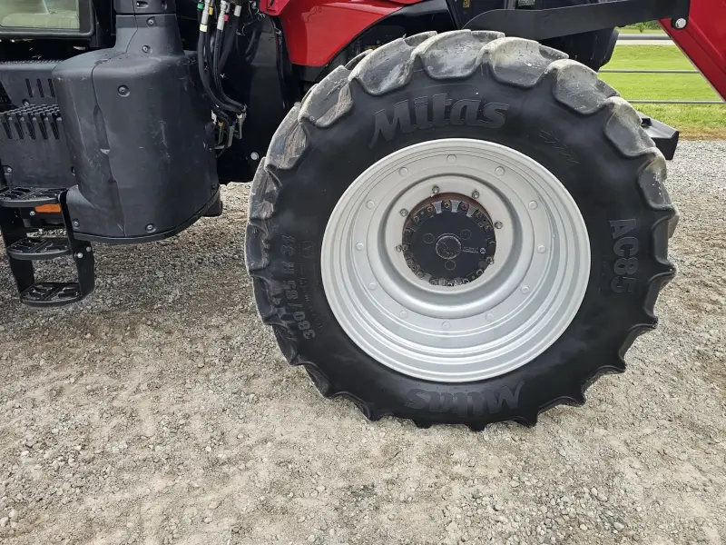 2022 Case IH Puma 200 Tractor – L107 Loader – AFS Connect photo 26