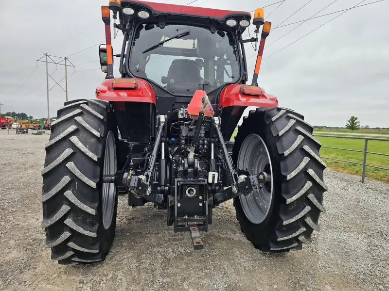 2022 Case IH Puma 200 Tractor – L107 Loader – AFS Connect photo 18