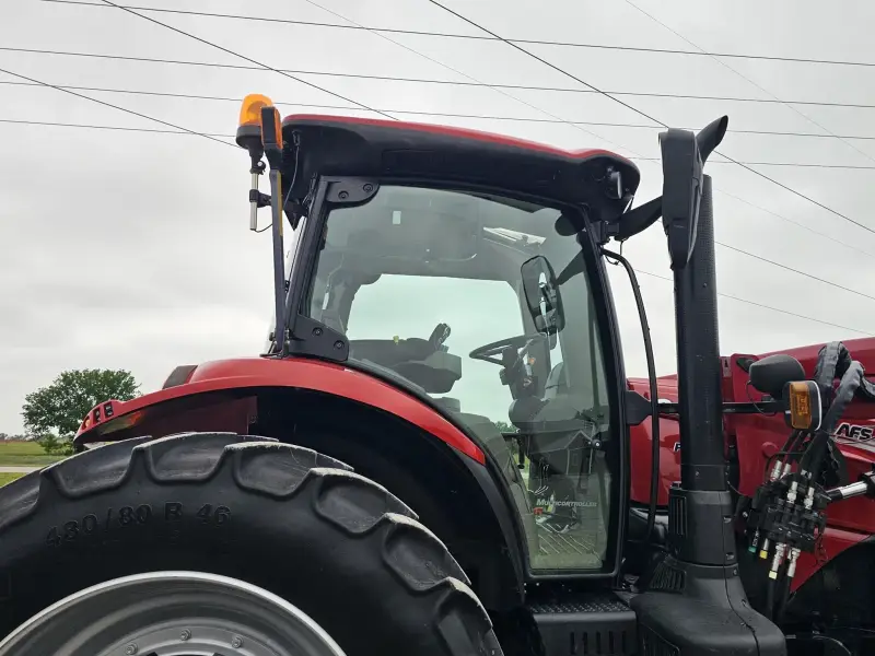 2022 Case IH Puma 200 Tractor – L107 Loader – AFS Connect photo 28